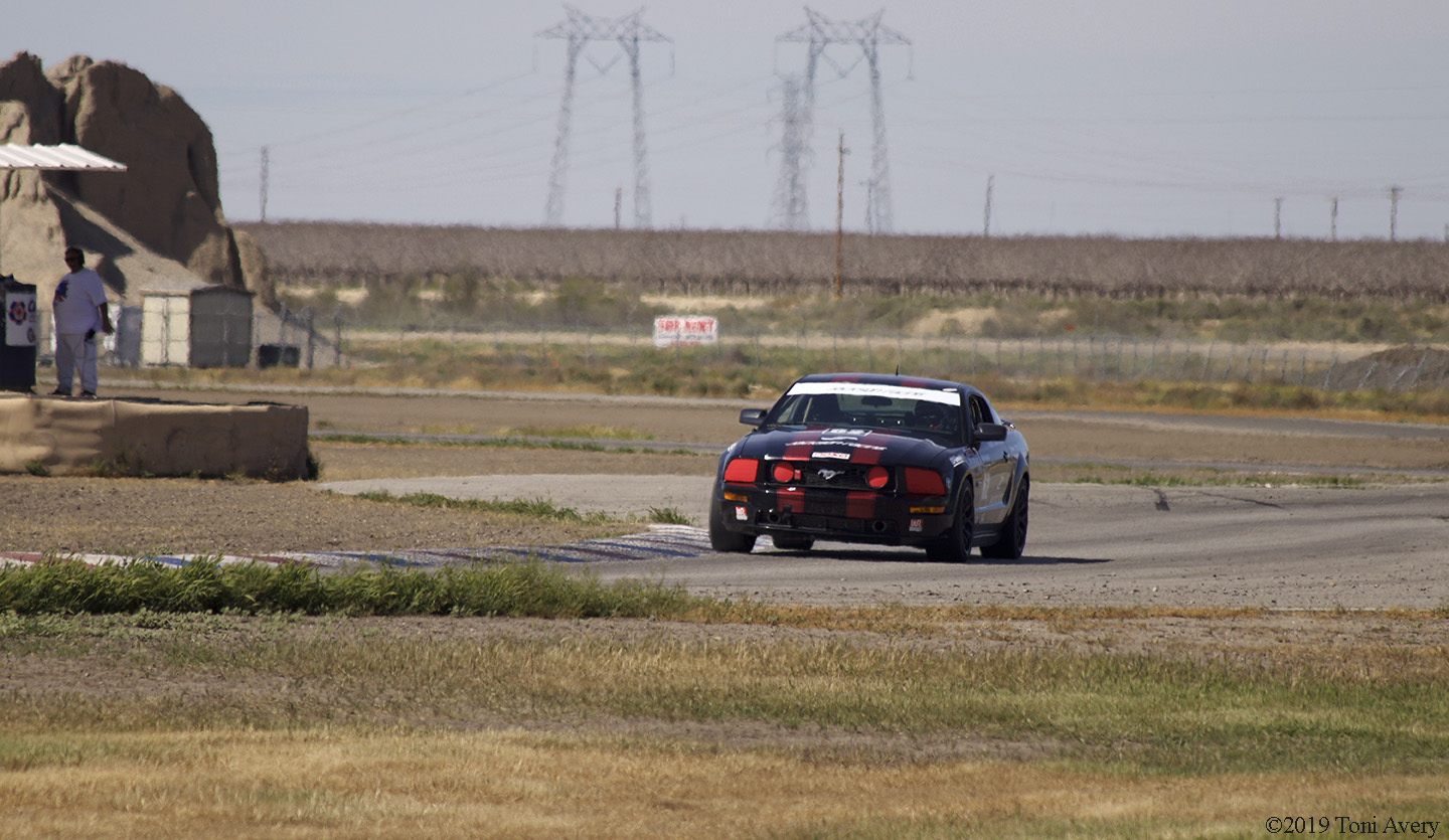 Ford Mustang GT on track 3
